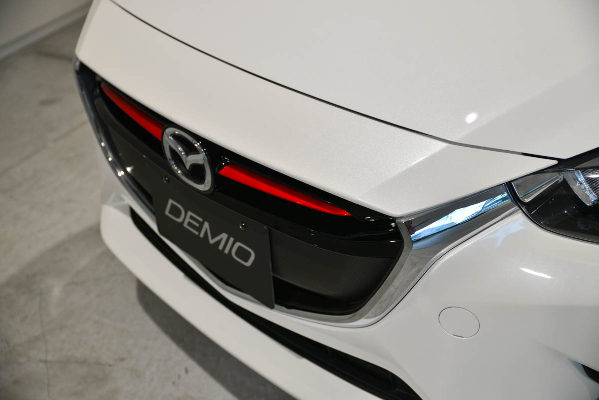 走りの次はインテリアだ マツダ デミオが挑むコンパクトカー革新 Gp
