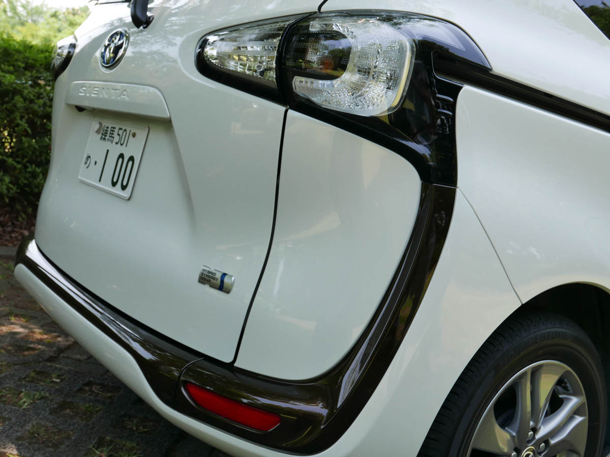 トヨタ シエンタ試乗 ミニバンの使い勝手 セダンの走りで魅力0 Gp