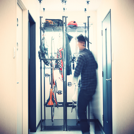 狭い玄関でも 自転車はタテ型ラックにしまえます Gp Part 2