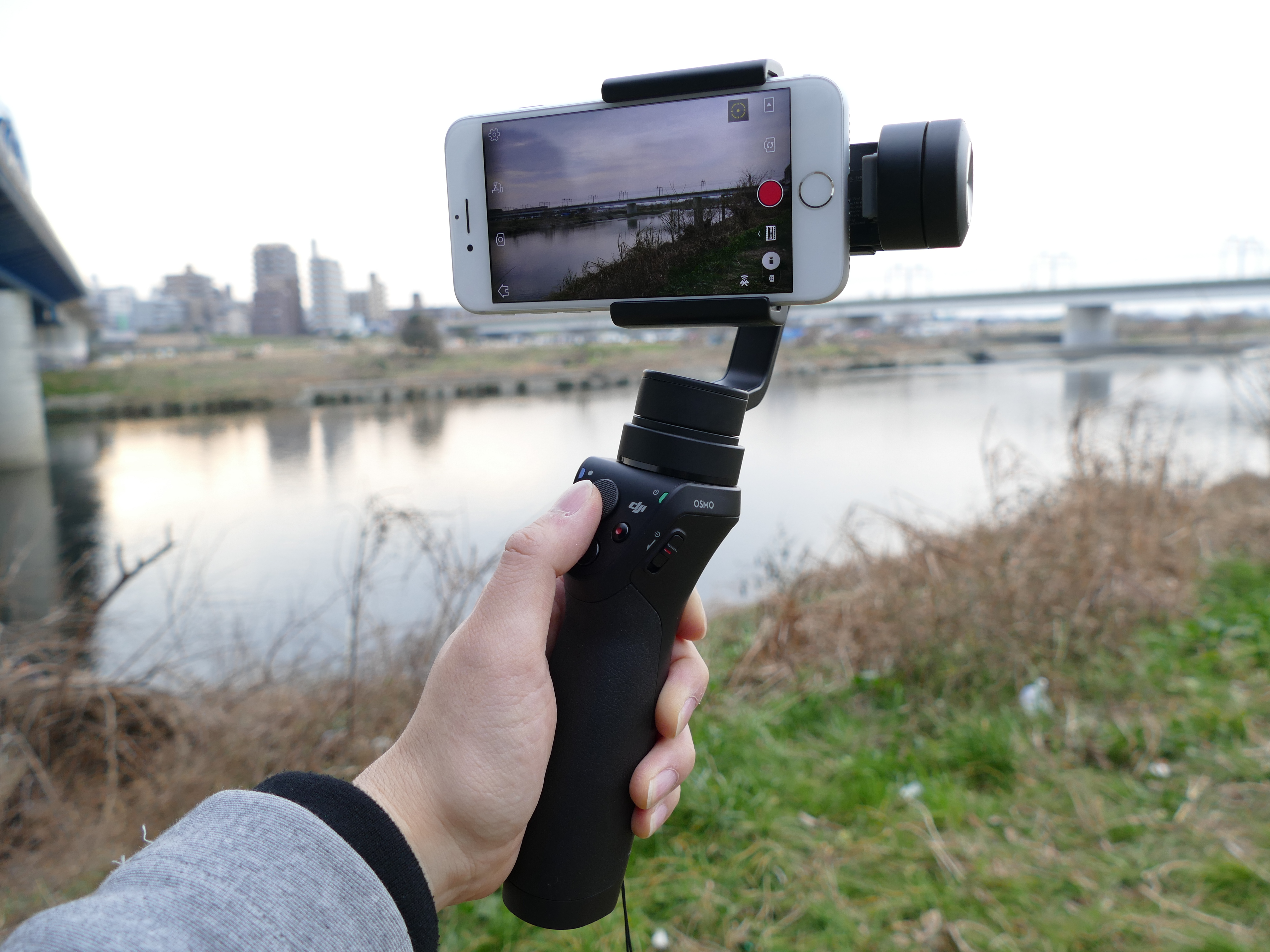 8秒ダッシュのスマホ動画 ブレないハンディスタビライザーはどれだ Gp Part 4 8秒ダッシュのスマホ動画 ブレないハンディスタビライザーはどれだ Gp Part 4