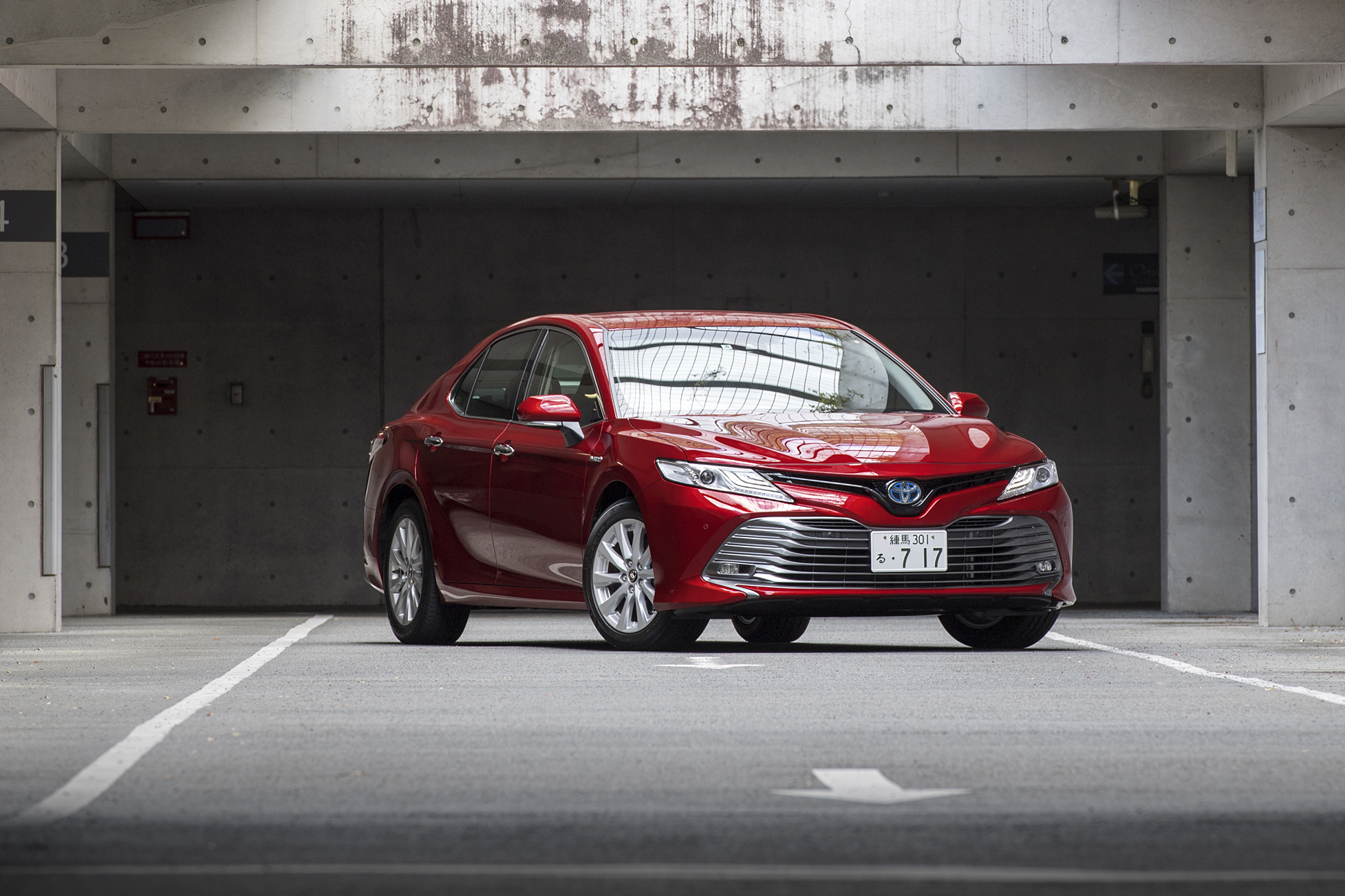 トヨタ カムリ試乗 開発陣のこだわりを実感 走りもデザインも 熱い 秀作セダン Gp