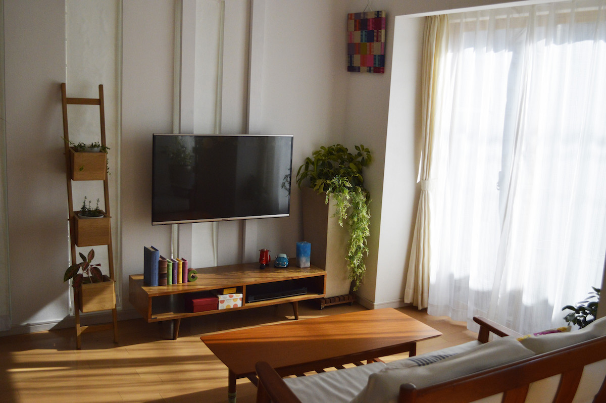 憧れの壁掛けテレビを賃貸で しかもオシャレ度高し Gp Part 2