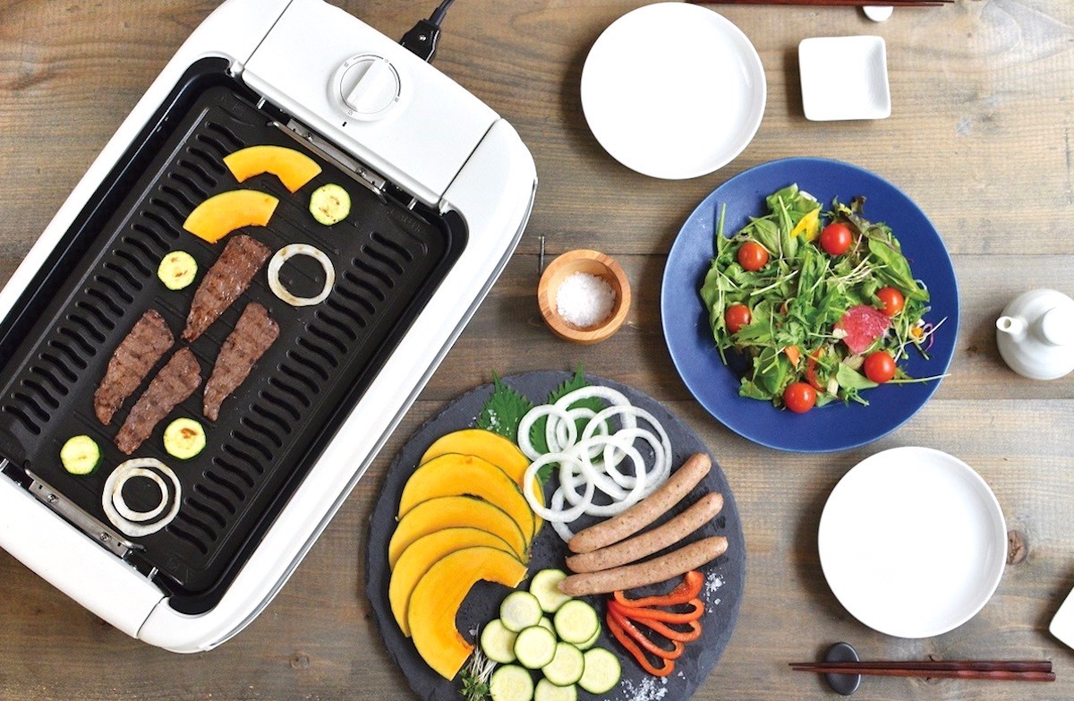 自宅焼き肉の救世主 換気扇用のファン搭載型グリルが登場 Gp