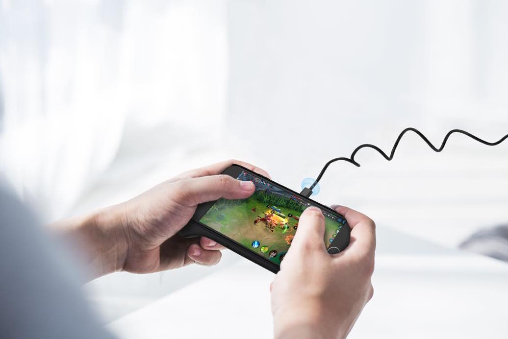 スマホでもゲームはやっぱ横持ちでしょ しかもバッテリー内蔵です Gp Part 2