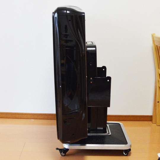 これ実は雀卓なんです しかも全自動 静音って自宅に一台欲しいぞ Gp