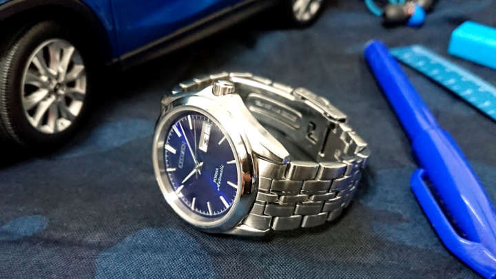 レア物 鮮やかなブルーのシチズン機械式腕時計がかっこよかった件 Gp