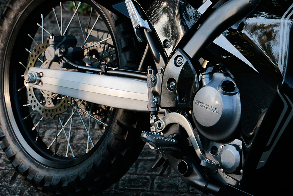 ホンダ Crf250ラリー試乗 オフから高速までカバー ローダウン仕様で街乗りもラク Gp Part 2