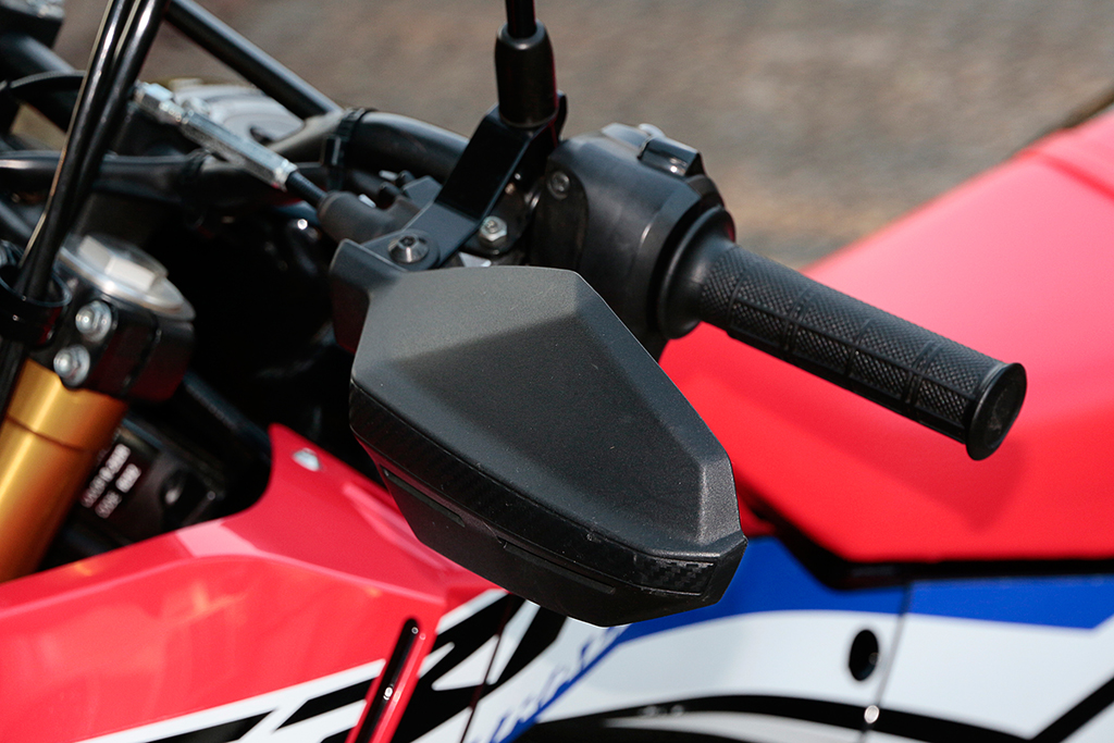 ホンダ Crf250ラリー試乗 オフから高速までカバー ローダウン仕様で街乗りもラク Gp Part 2