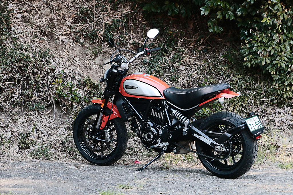 オフ車の魅力をストリートで 新世代のドゥカティ スクランブラー はカスタムも楽しめます Gp Part 2