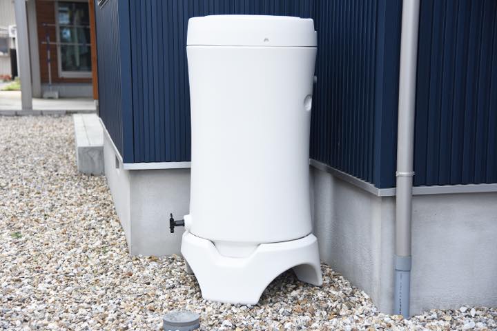 家庭用 貯水タンク 雨水タンク 貯水バケツ ウォーターバケツ 大容量 雨水を貯め 折りたたみ 大容量折りたたみ式レインバレル 簡単設置 庭の水やり 育種 家庭用水の貯蔵 雨水の収集 洗車などに使用できます 50l 珍しい