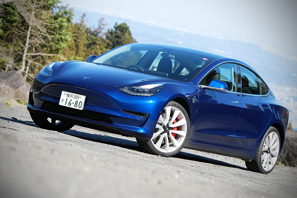 ポルシェ以上に速いのに滑らか テスラ モデル3 はプレミアムカーの進化形だ Gp