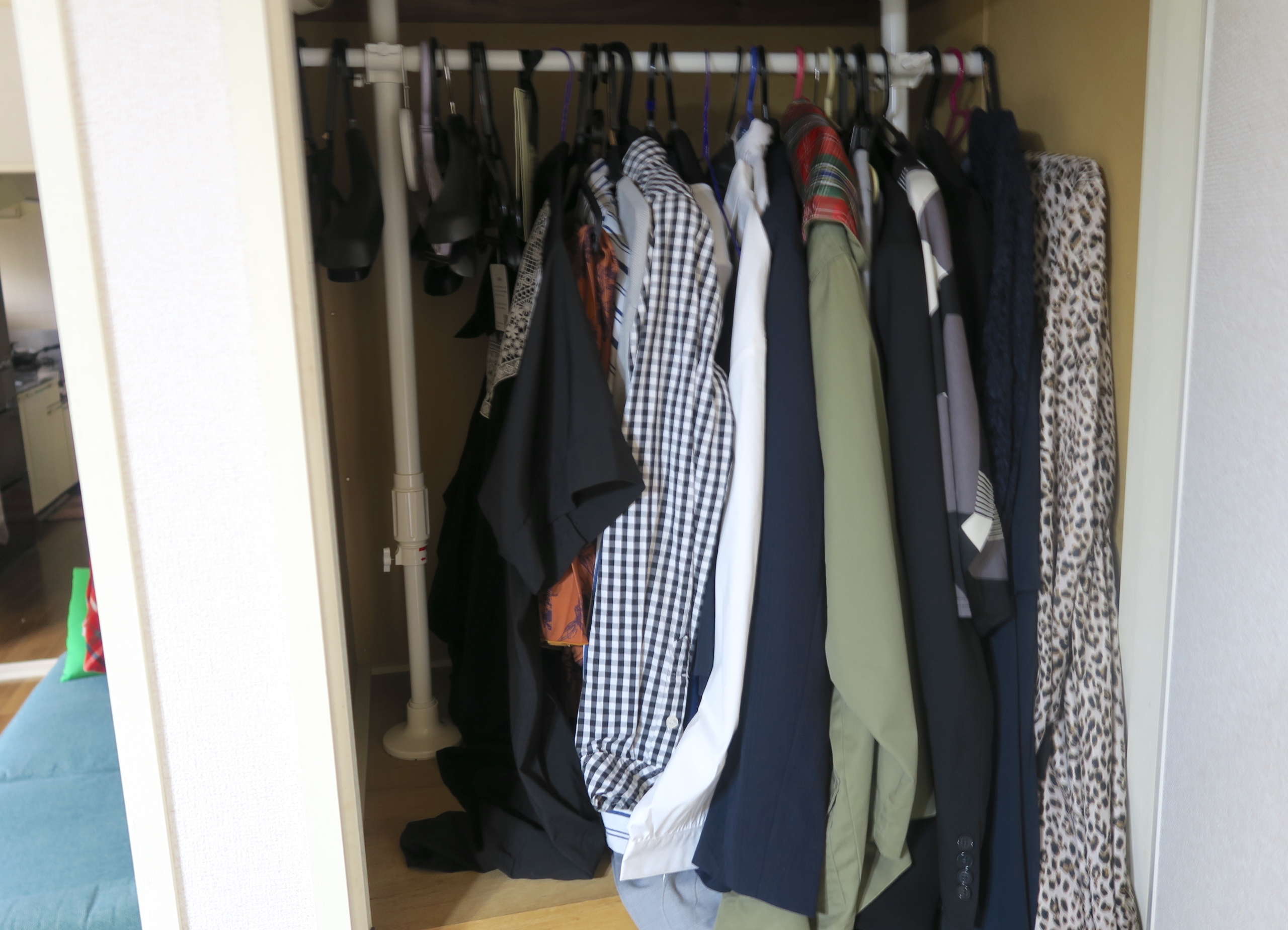 収納が足りず部屋が片付かない だから冬服を Minikura に預けてみた Gp