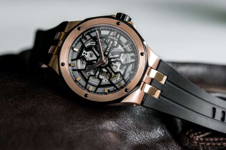 エポックメイキングな防水時計にフルスケルトンモデル登場 Gp