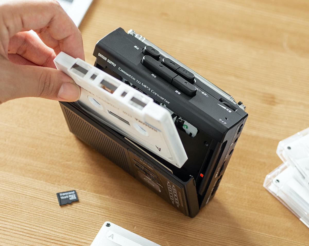 テレコ ラジオ カセットのデータ化をこれ1台で しかも乾電池でも動くぞ Gp