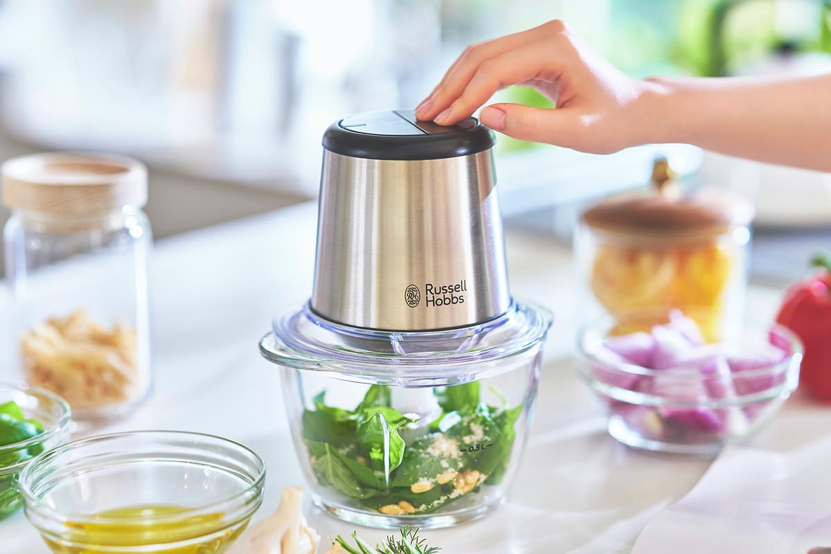 キッチンに置きやすい ミニチョッパー で料理の幅も腕前も上がるぞ Gp