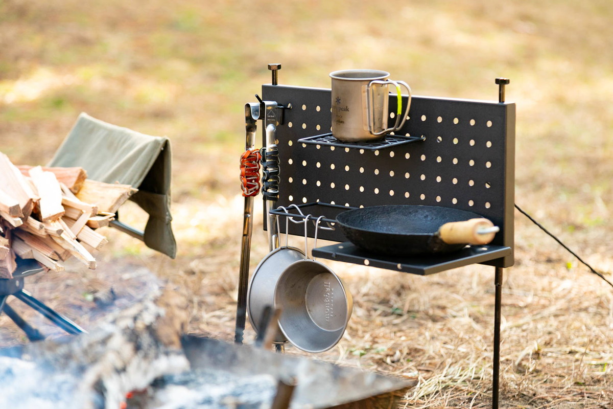 マルチハンガーを使って自分だけの 焚き火基地 を作ろう Gp Part 2