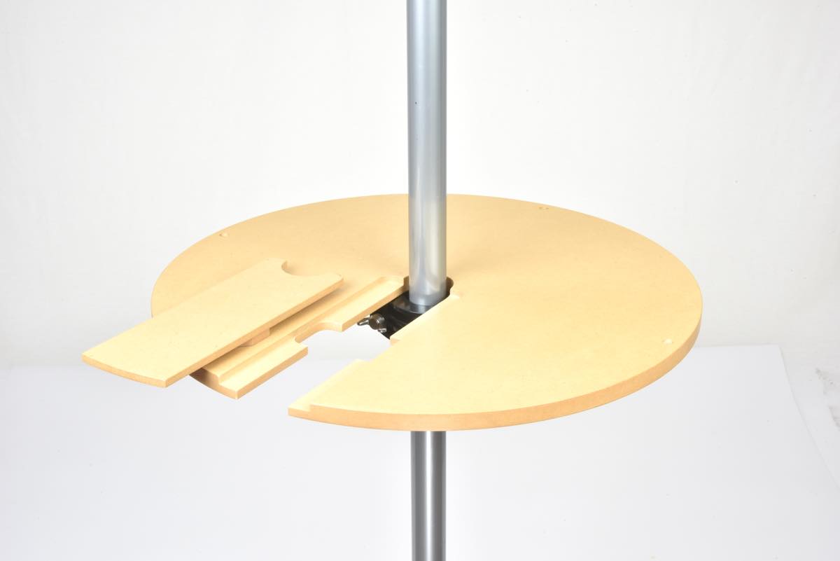 ナイスな発想 邪魔だと思ってたポールにテーブル後付け Gp Part 2