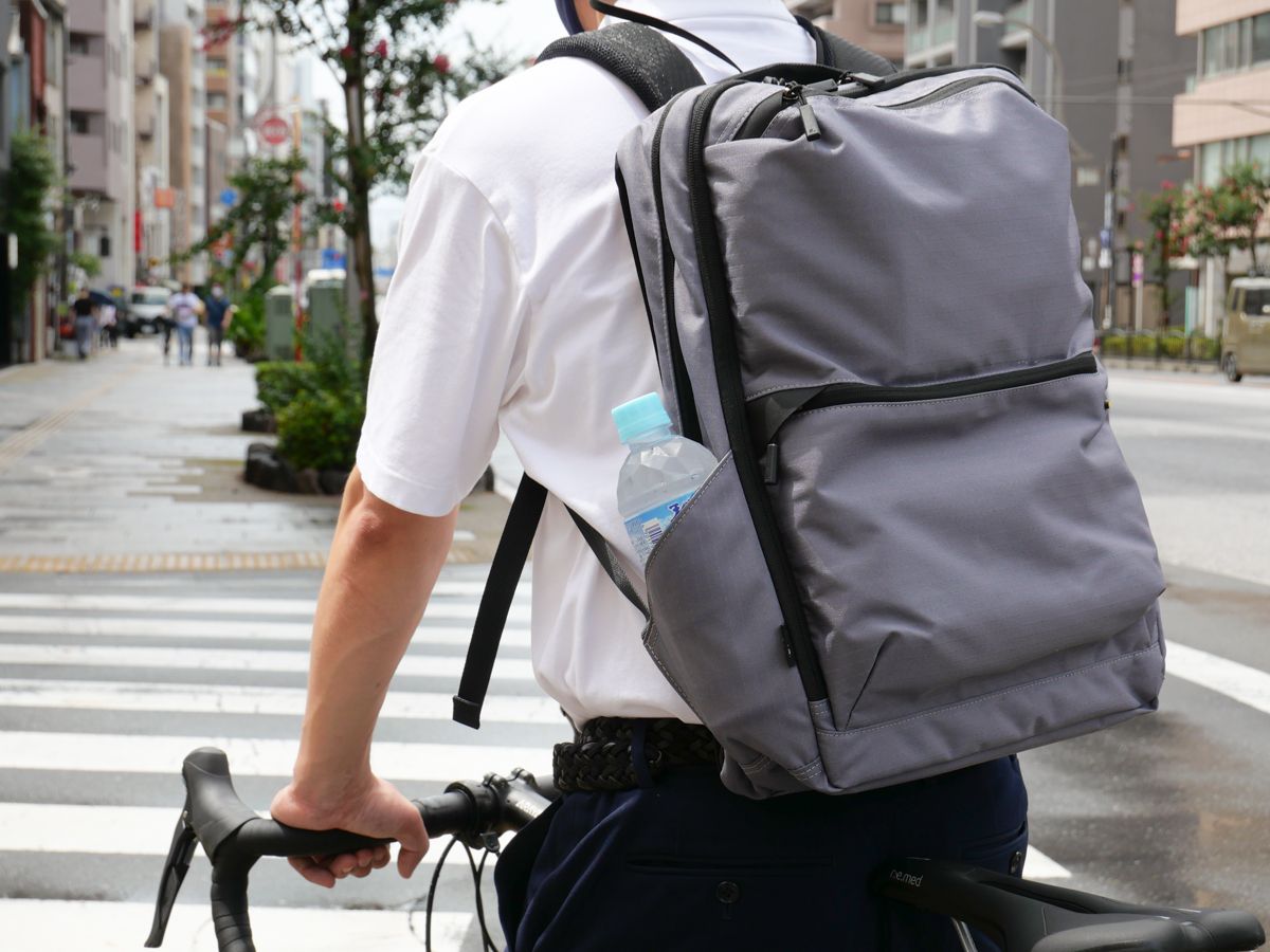 リュックで自転車通勤は背中が汗だく でも背中スースーなら快適ですよ Gp Part 3