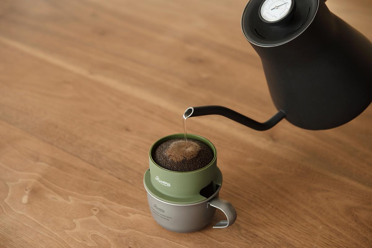 小さなコーヒードリッパーで自分だけのひと息タイムを丁寧に過ごしてみ 