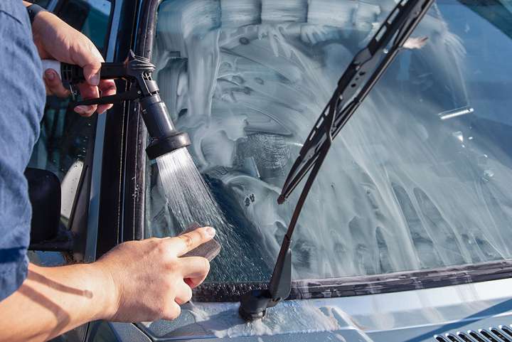 自己流洗車 はもう卒業 想像以上に愛車が輝くプロの技を伝授 ウインドウガラス編 Gp Part 2