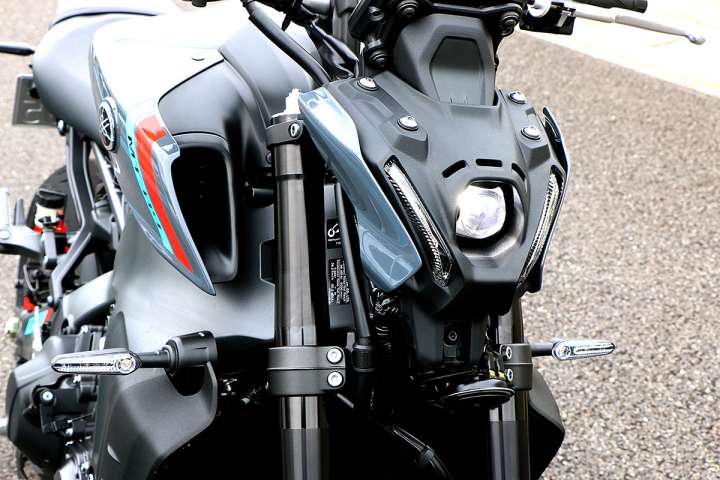 レーサーレプリカ世代におすすめ ヤマハの新型 Mt 09 は軽快な運動性が大きな魅力です Gp レーサーレプリカ世代におすすめ ヤマハの新型 Mt 09 は軽快な運動性が大きな魅力です Gp