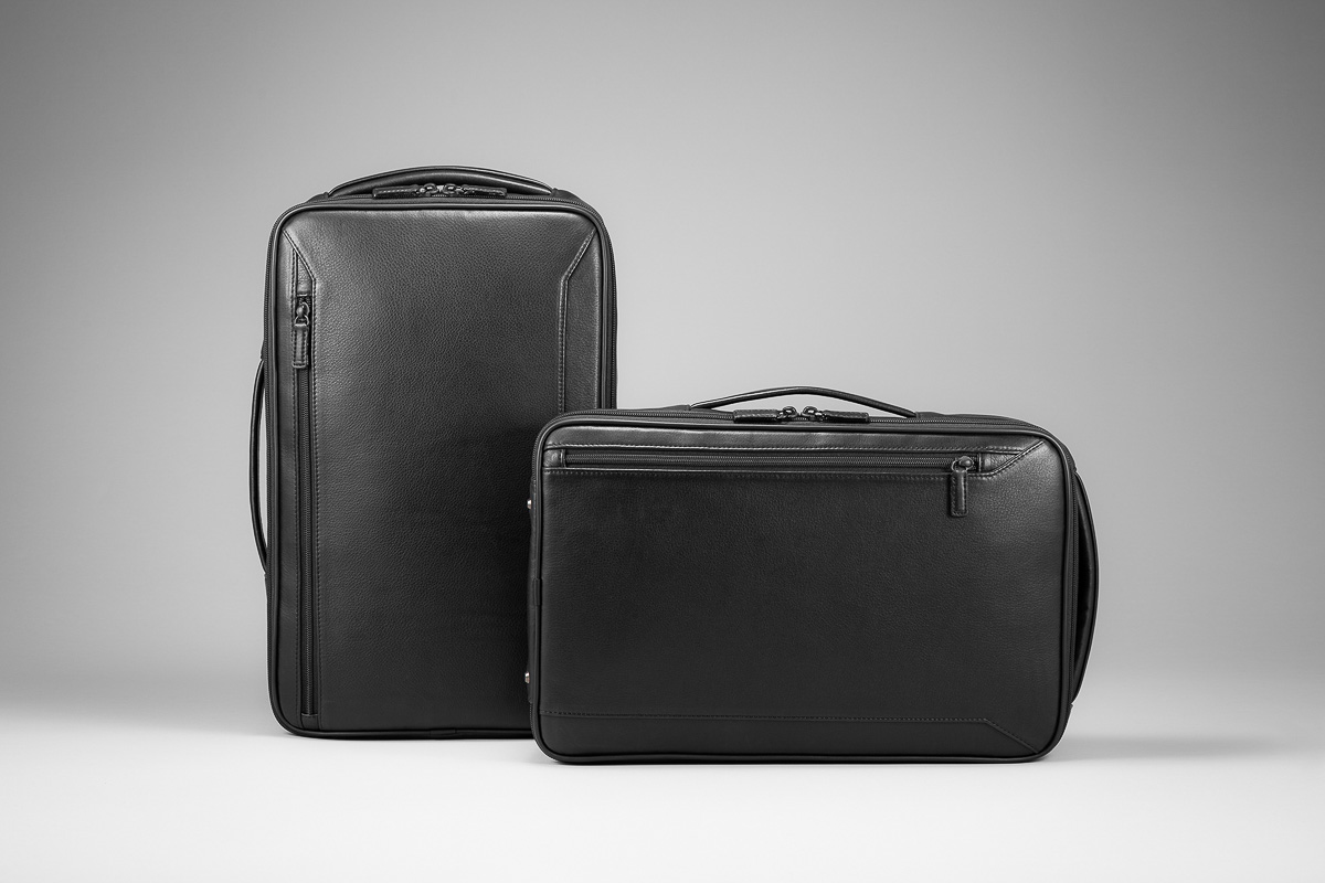 まるでドキュメントケースのような薄さ デジタル時代のビジネスリュックです Gp