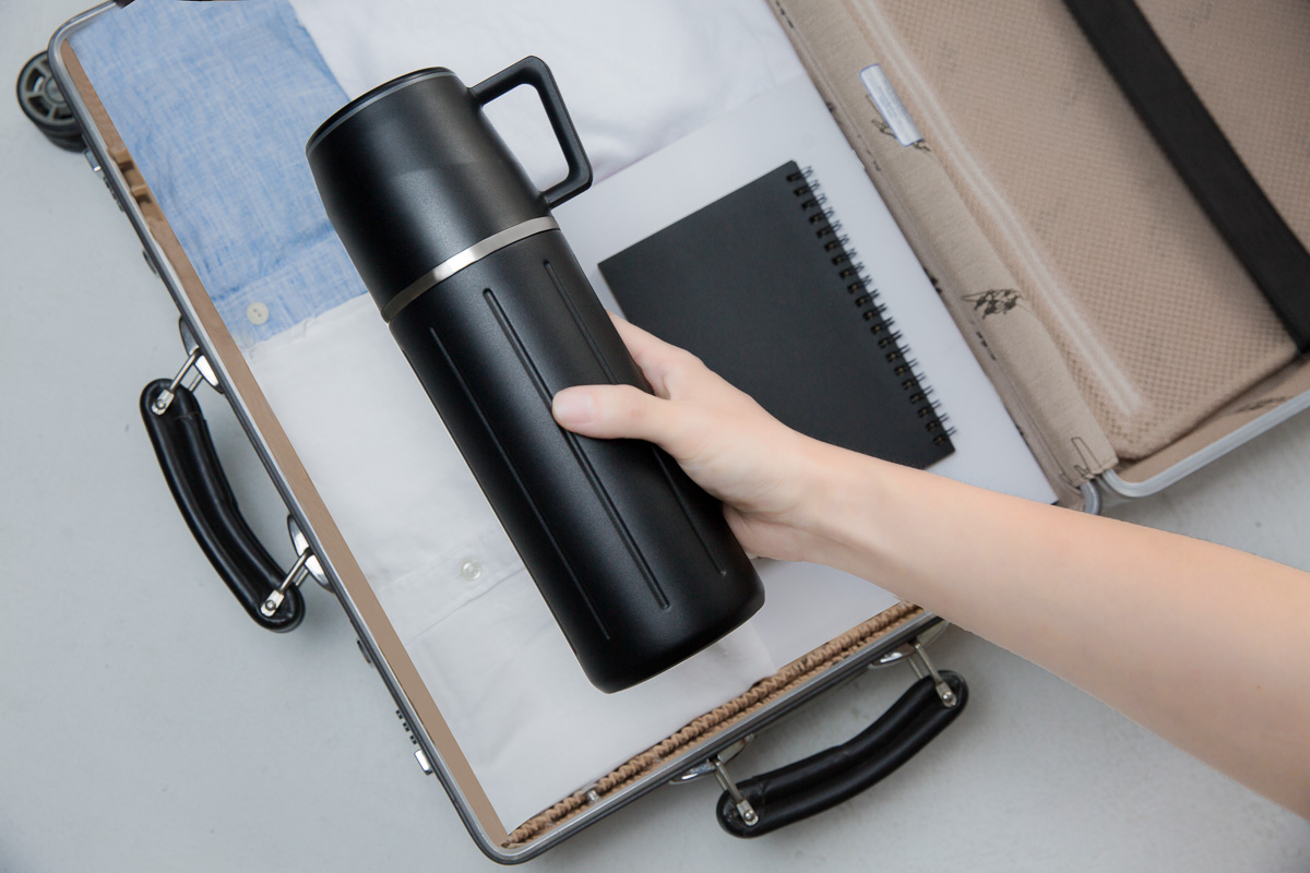 猫舌さん必見 アツアツが90秒で飲み頃に しかも光で教えてくれるぞ Gp